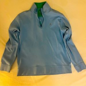 Light blue vineyard vines medium quarter zip